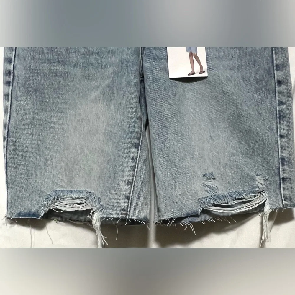 NWT Simple Society Baggy Bermuda Dad Jean Shorts Denim Distressed Summer Casual